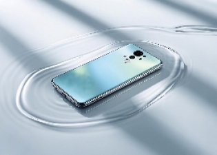 凌晨三點(diǎn)的代碼：一個(gè)開發(fā)者與鴻蒙的「共生成長(zhǎng)」故事